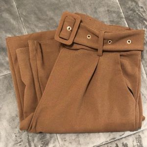 Fashion Nova -Brown Wide Leg Pants- Size (L)